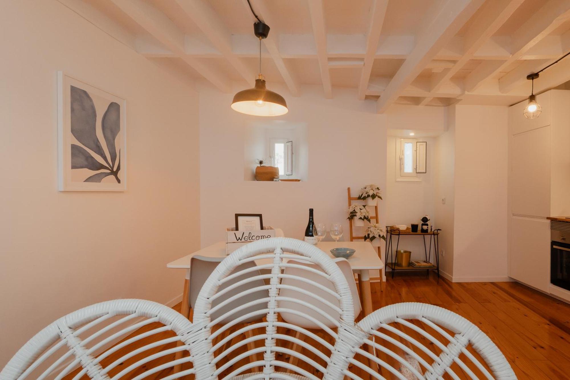 Stylish Getaway In A Mezzanine Flat By The Castle Apartment Lisboa Ngoại thất bức ảnh