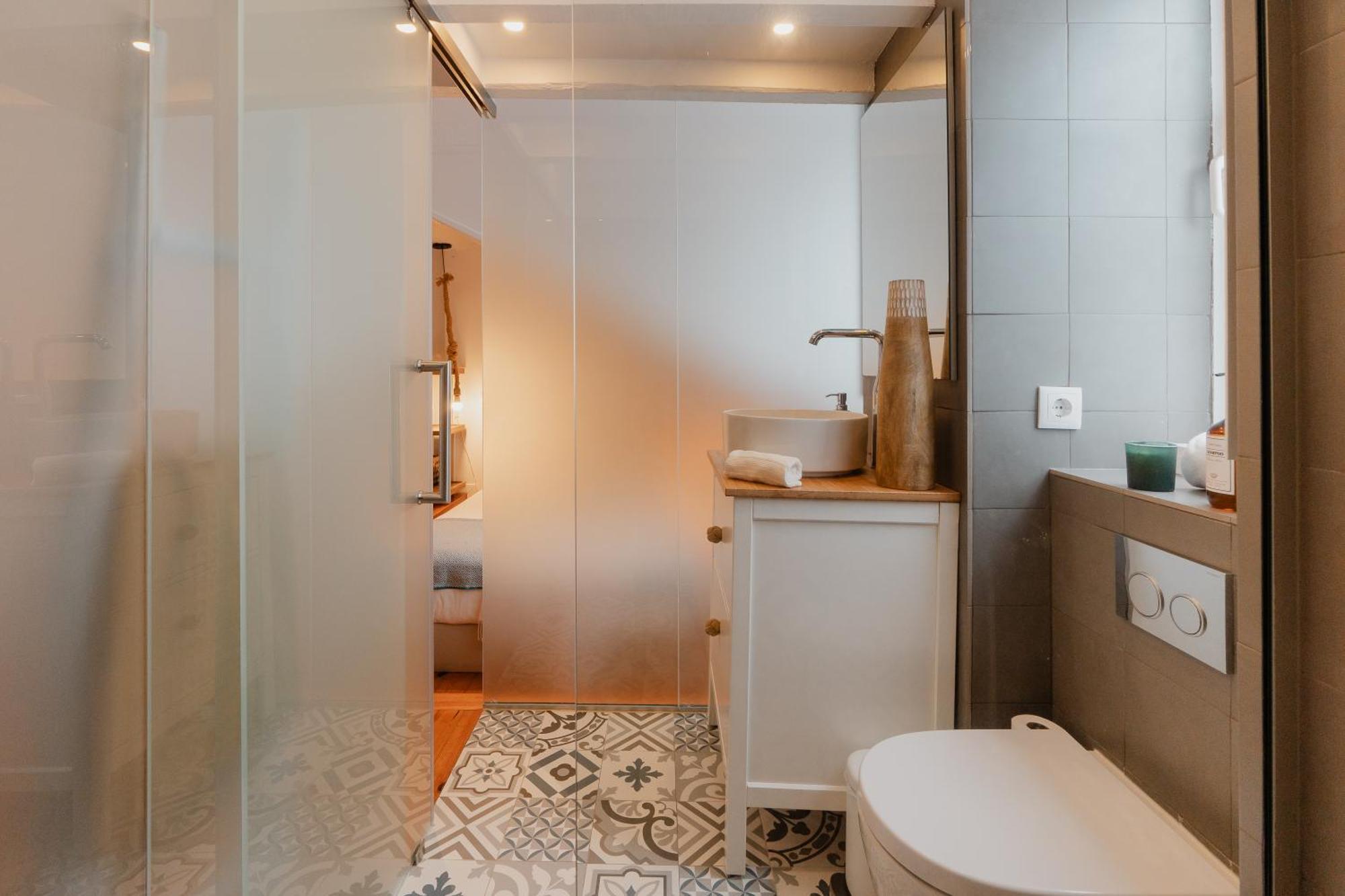 Stylish Getaway In A Mezzanine Flat By The Castle Apartment Lisboa Ngoại thất bức ảnh