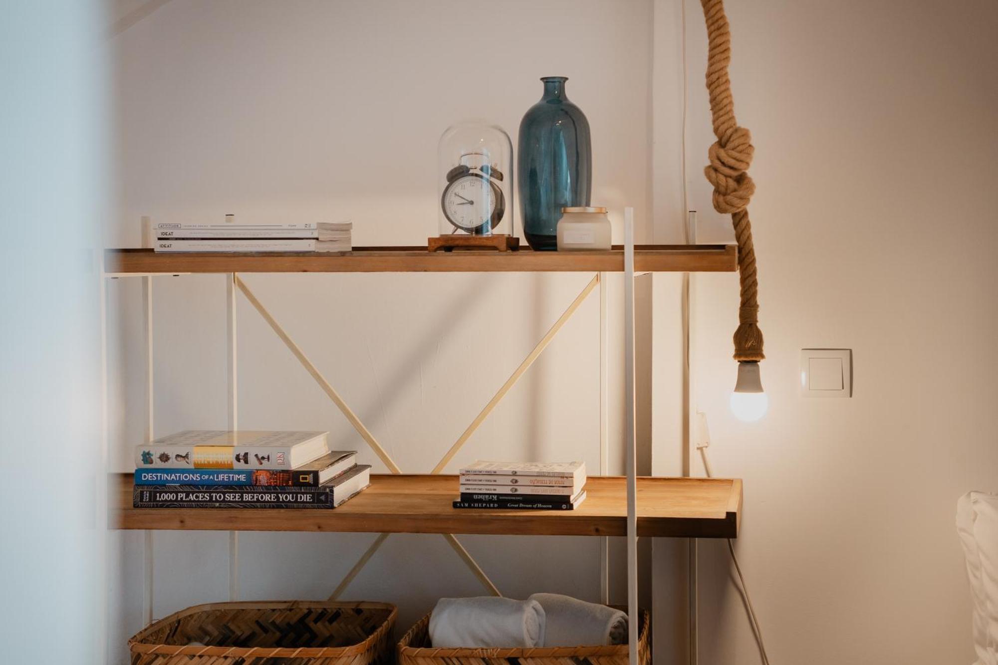 Stylish Getaway In A Mezzanine Flat By The Castle Apartment Lisboa Ngoại thất bức ảnh